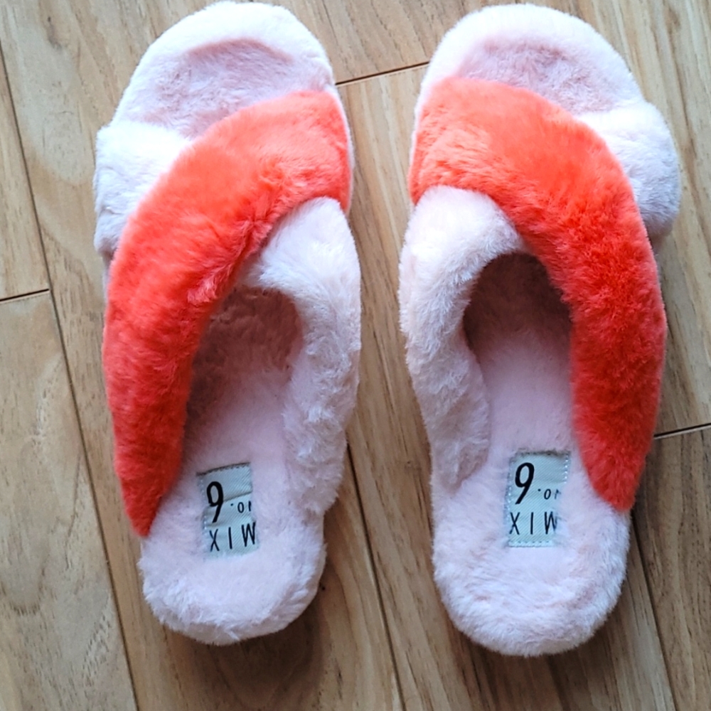 Women's platform slippers